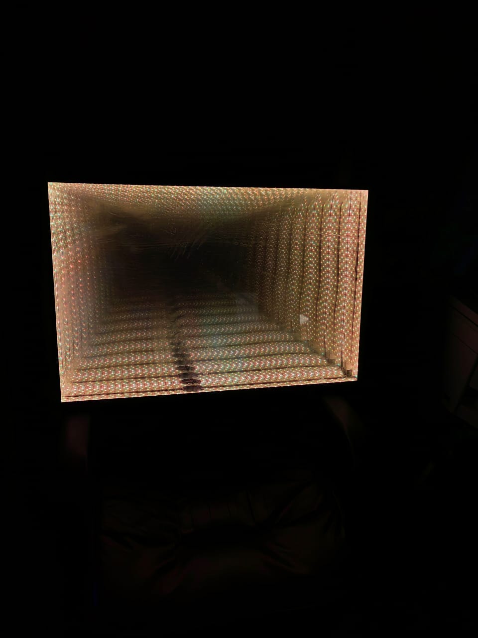 نفق العمق البصري لتأهيل أصحاب النظرة الجانبيه